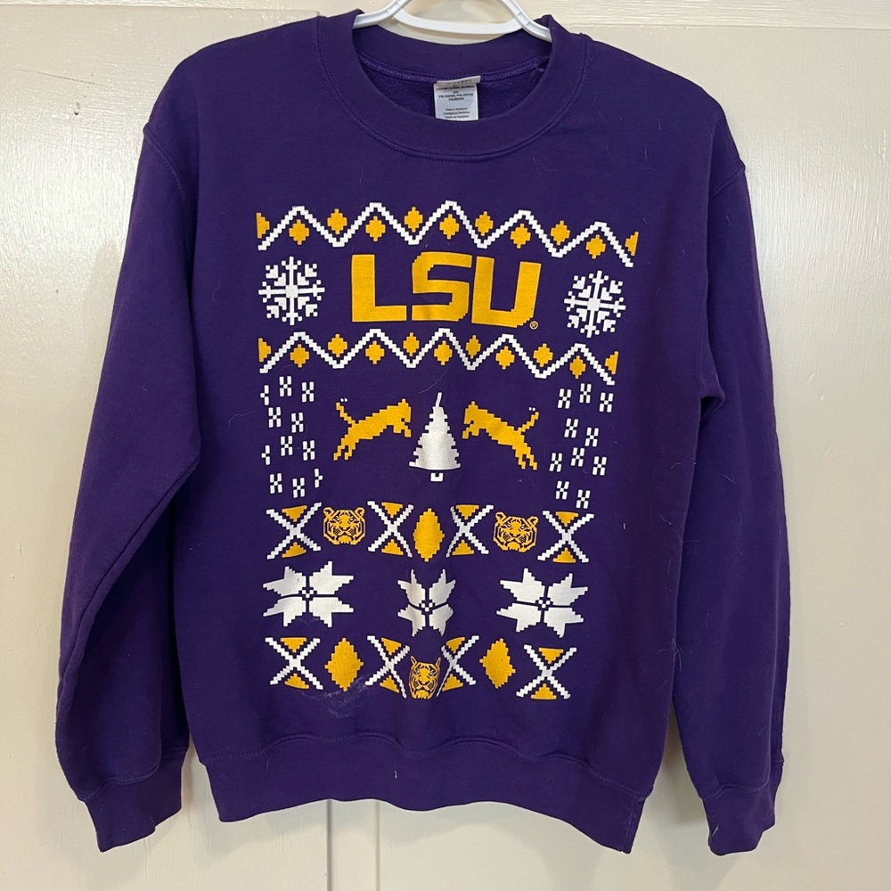 LSU long sleeve Christmas themed pullover.